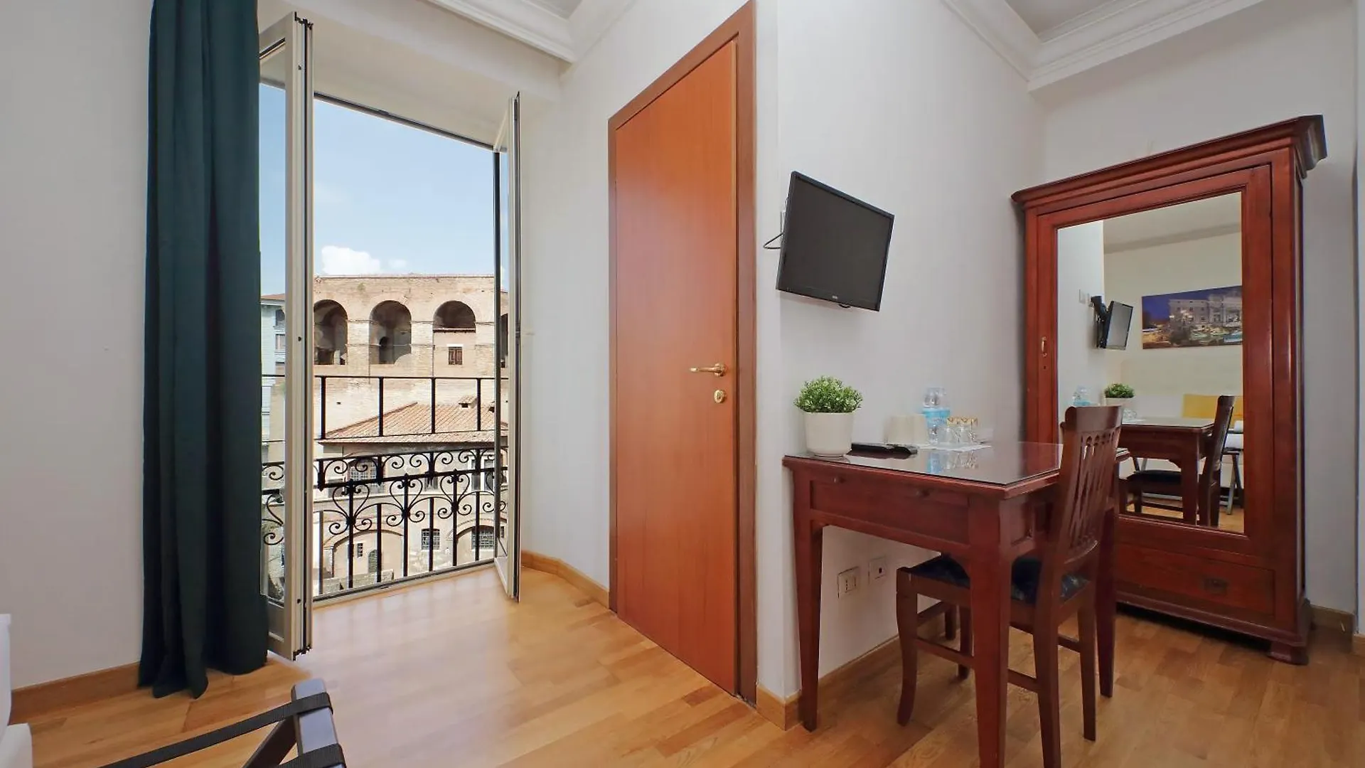 Romulus Rooms Guest house Rome