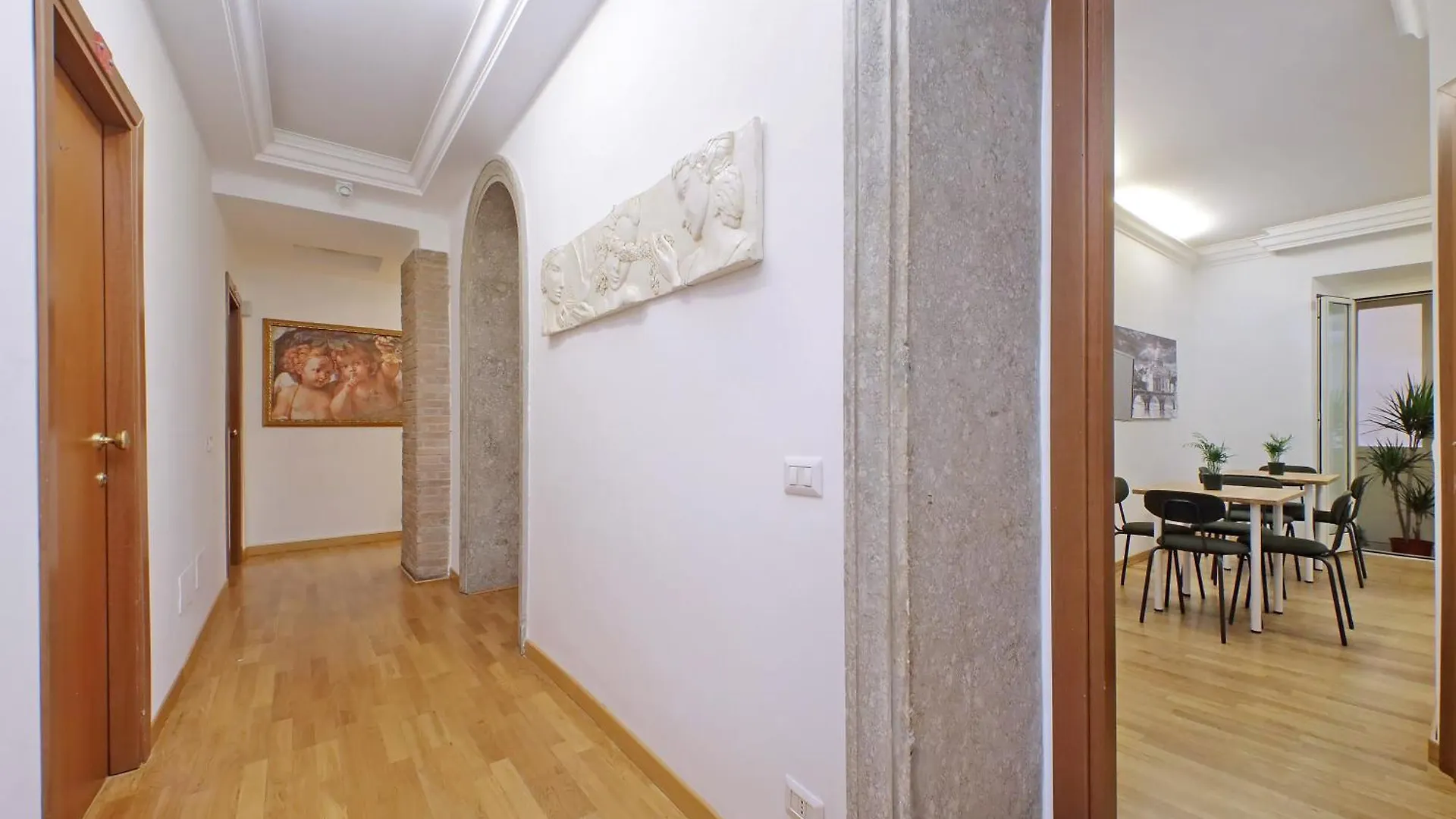 *** Guest house Romulus Rooms Italy