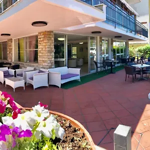 hotel-naica.riccione-hotels.org/