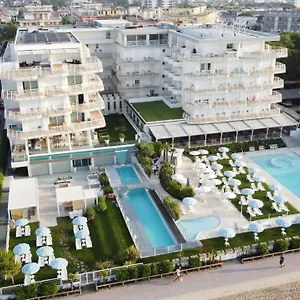**** Hotel Le Soleil Italy