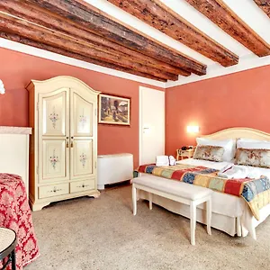 ** Guest house Ca' Riza Italy