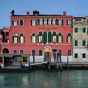 *** Hotel Tre Archi Italie