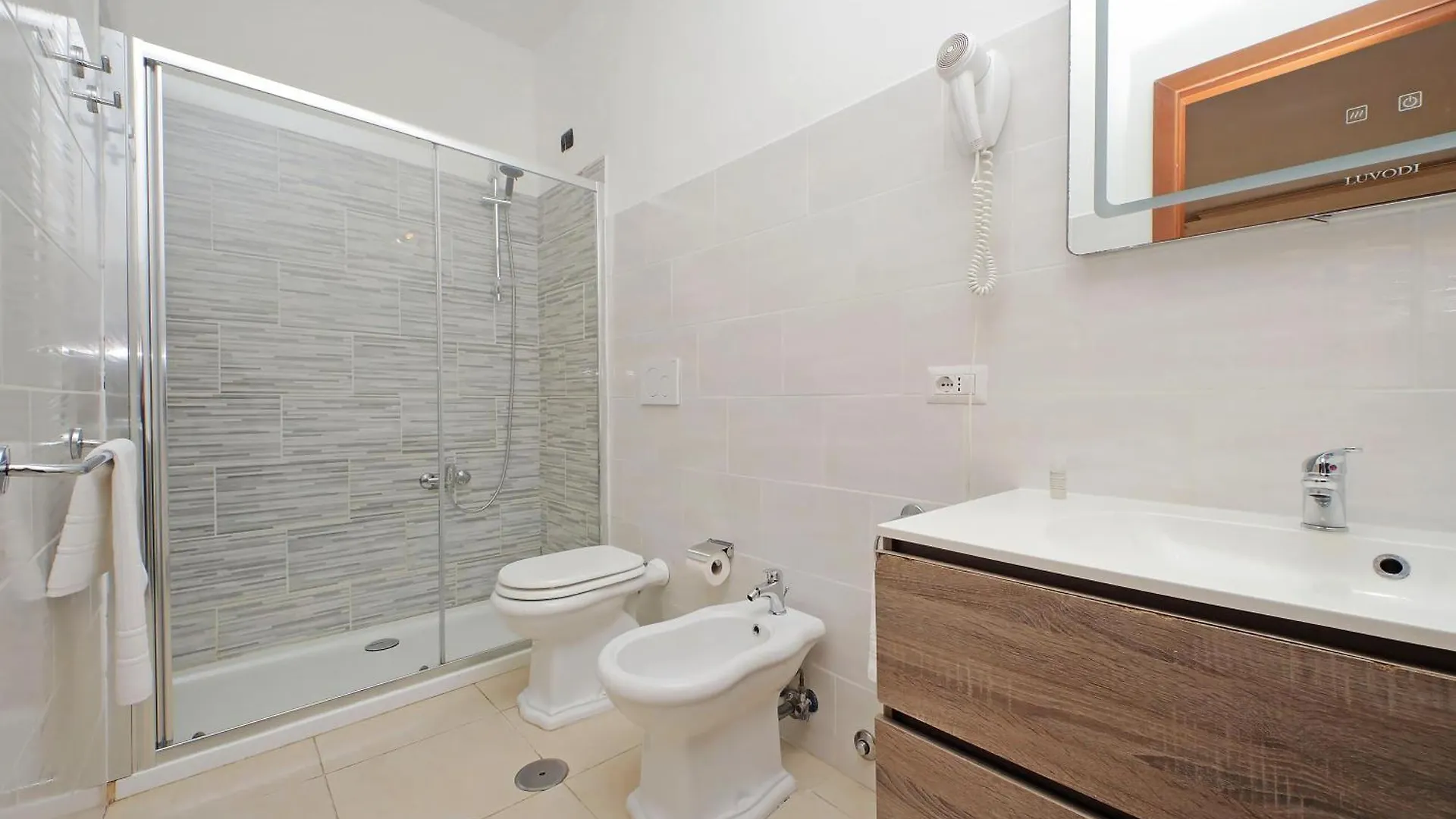 Romulus Rooms 3*, Rom Italien